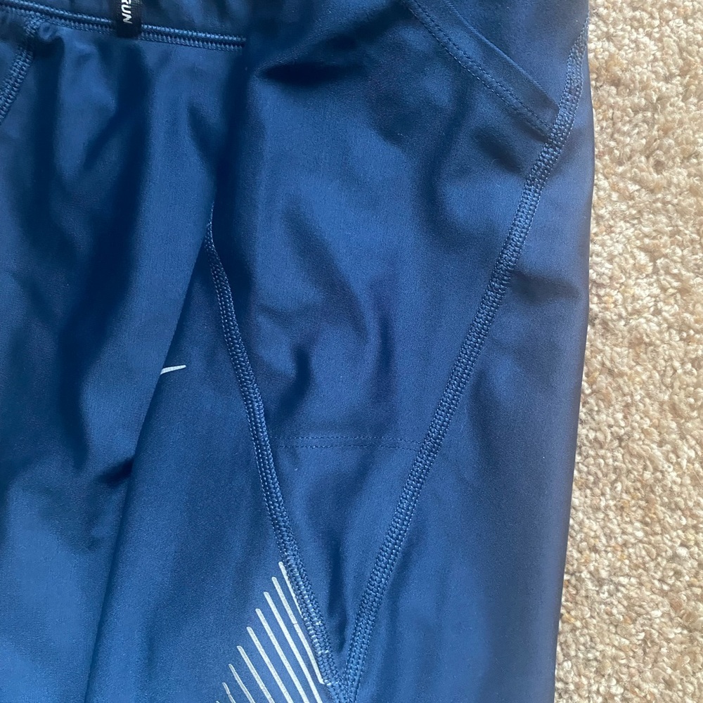 Women’s Dri fit Nike run leggings